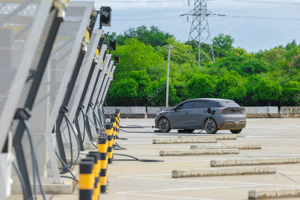 Utility service vehicles